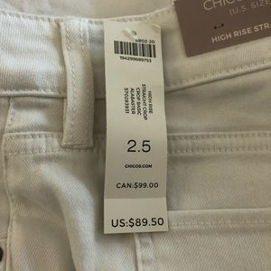 Chicos. Size 2.5. New with tags